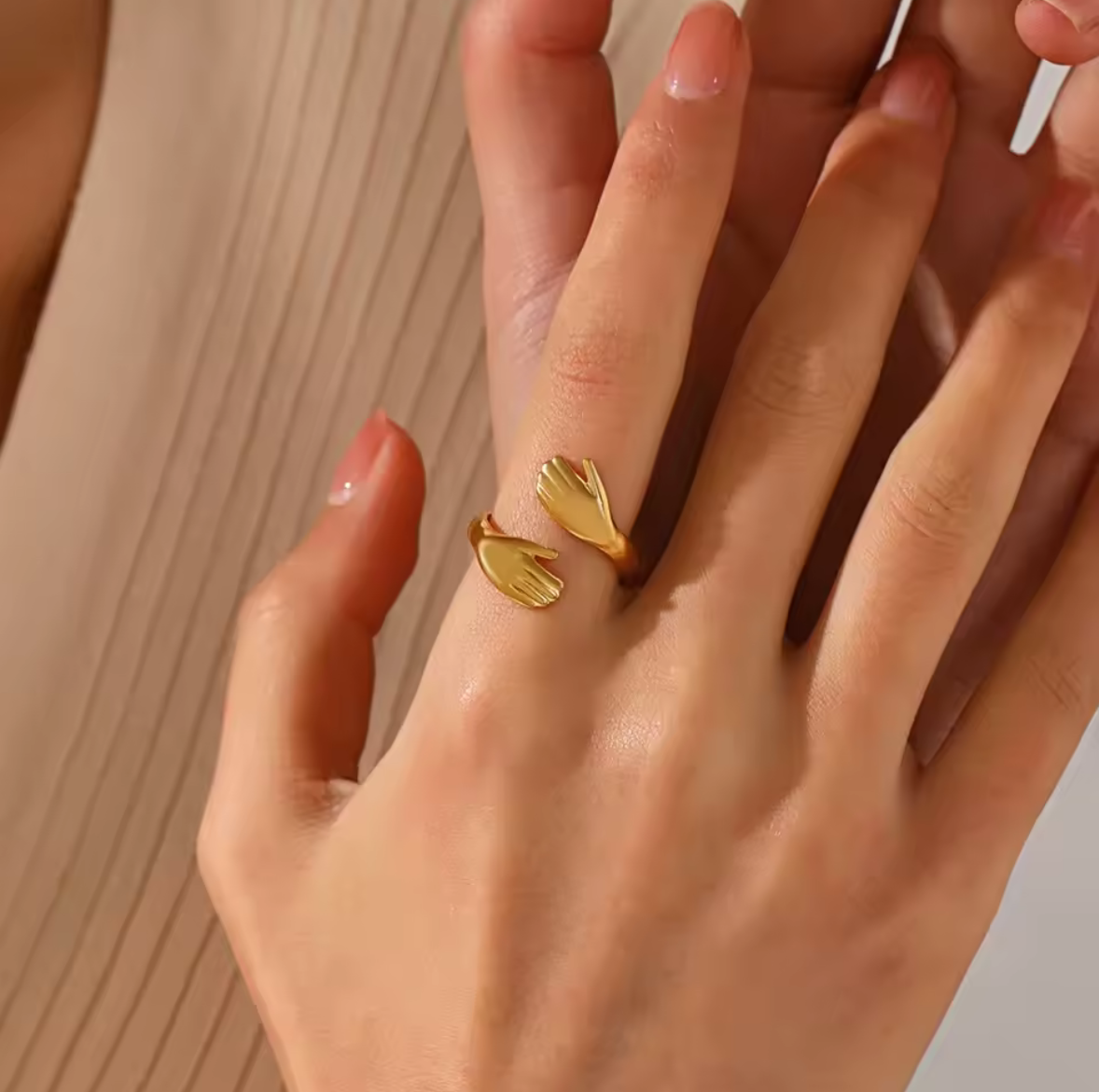 Anillo abrazo